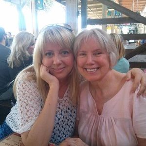 Meet your Posher, Sharon